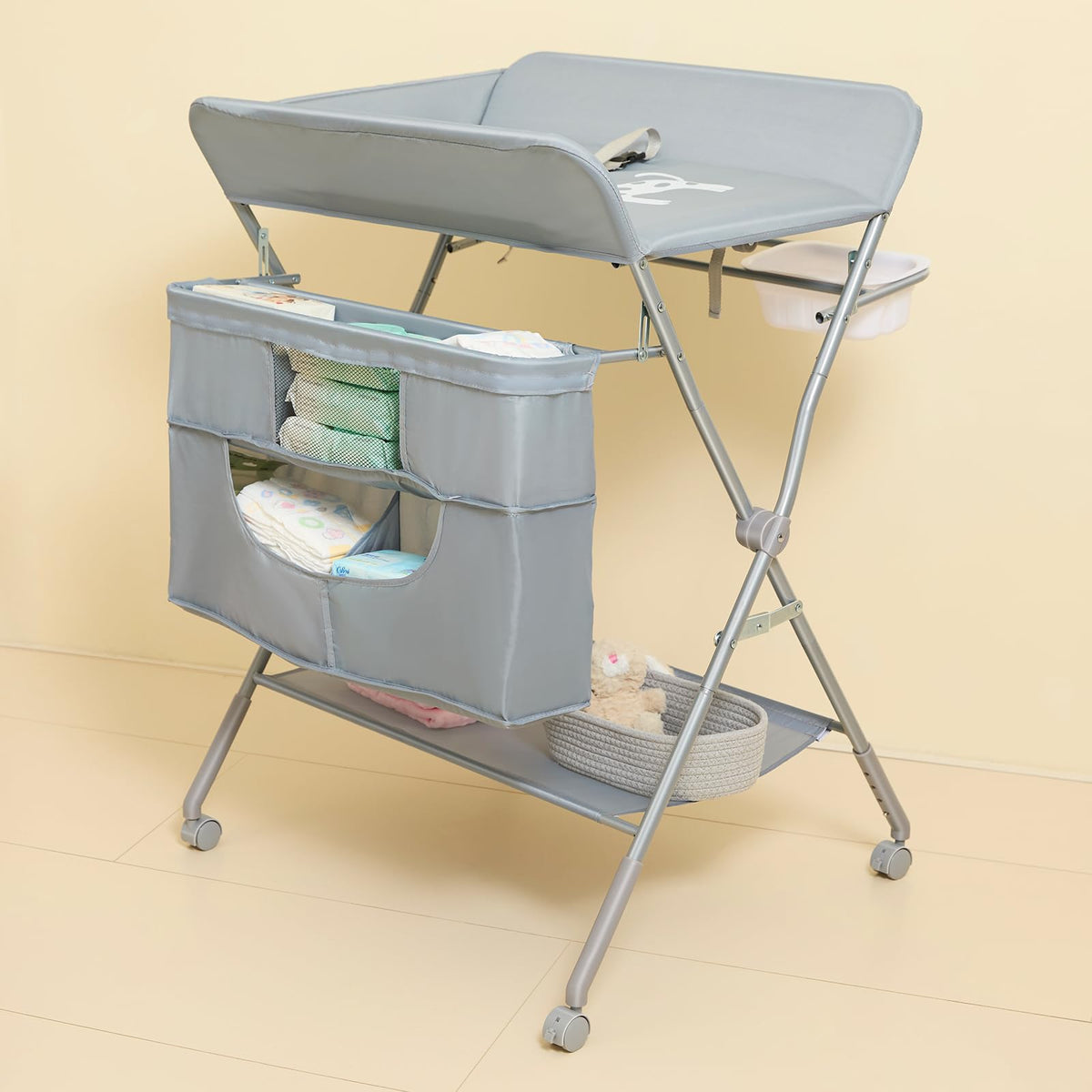 Foldable Baby Changing Table with Wheels U457