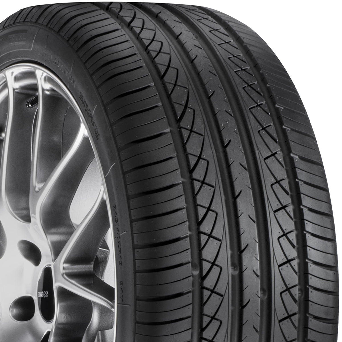 235/40ZR18 95Y XL Tire C52233